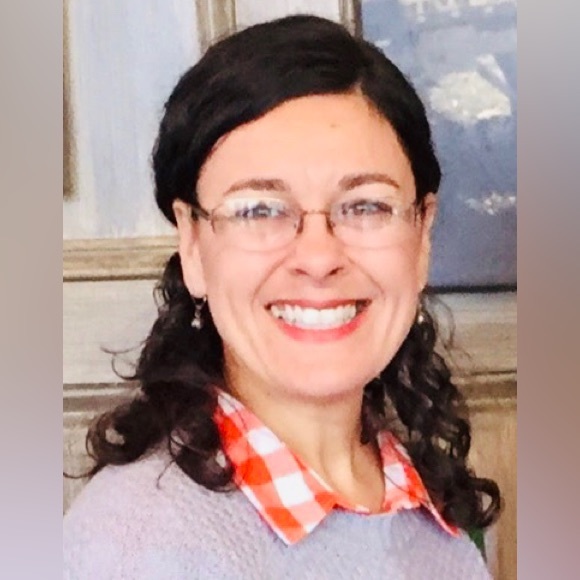 Meet your Posher, Davene - Picture 2 of 4